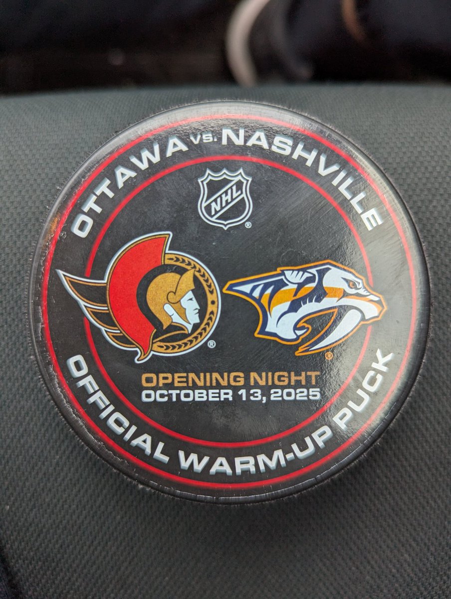 Huge shout out to Ian Mendes for hooking me up! Thanks for keeping my tradition going) I'll pay this act forward, so.. Reply with any jersey you want :team name size. And in a week I'll pick a lucky person and surprise them with their NHL jersey of choice!!Make sure to RT&amp;follow