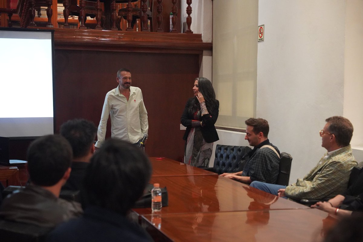 IFAL - Institut français d'Amérique latine (@ifal_mx) on Twitter photo El <a href="/museofranzmayer/">Museo Franz Mayer</a> recibió al equipo de <a href="/queerpalm/">Queer Palm</a>, el premio LGBT+ del <a href="/Festival_Cannes/">Festival de Cannes</a>, para presentar los proyectos de la residencia 2025/2026.
Franck Finance-Madureira, director del proyecto, y Thomas Jolly acompañaron al equipo y recorrieron "La construcción del símbolo". El <a href="/museofranzmayer/">Museo Franz Mayer</a> recibió al equipo de <a href="/queerpalm/">Queer Palm</a>, el premio LGBT+ del <a href="/Festival_Cannes/">Festival de Cannes</a>, para presentar los proyectos de la residencia 2025/2026.
Franck Finance-Madureira, director del proyecto, y Thomas Jolly acompañaron al equipo y recorrieron "La construcción del símbolo".
