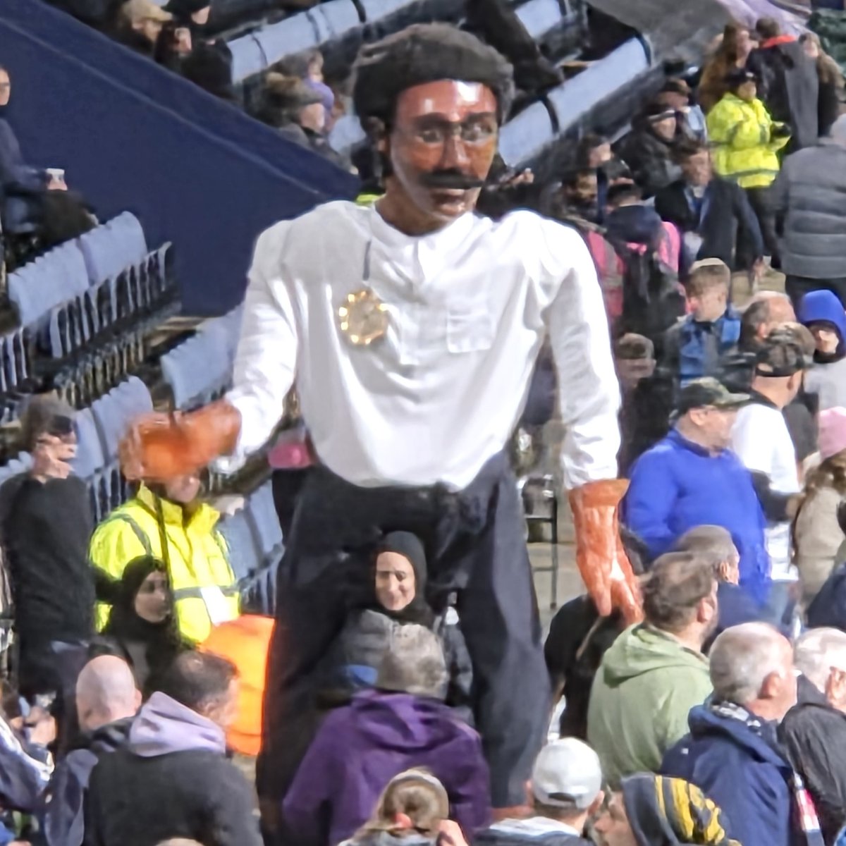 Here at Deepdale, under the lights. PNE v Sheff Utd &amp; as it's Black History Month, PNE celebrate Arthur Wharton, considered the 1st black professional footballer who played for PNE's "Invincibles" and for Sheff Utd. Fantastic touch! <a href="/pnefc/">Preston North End FC</a>  <a href="/SheffieldUnited/">Sheffield United</a> #BlackHistoryMonth