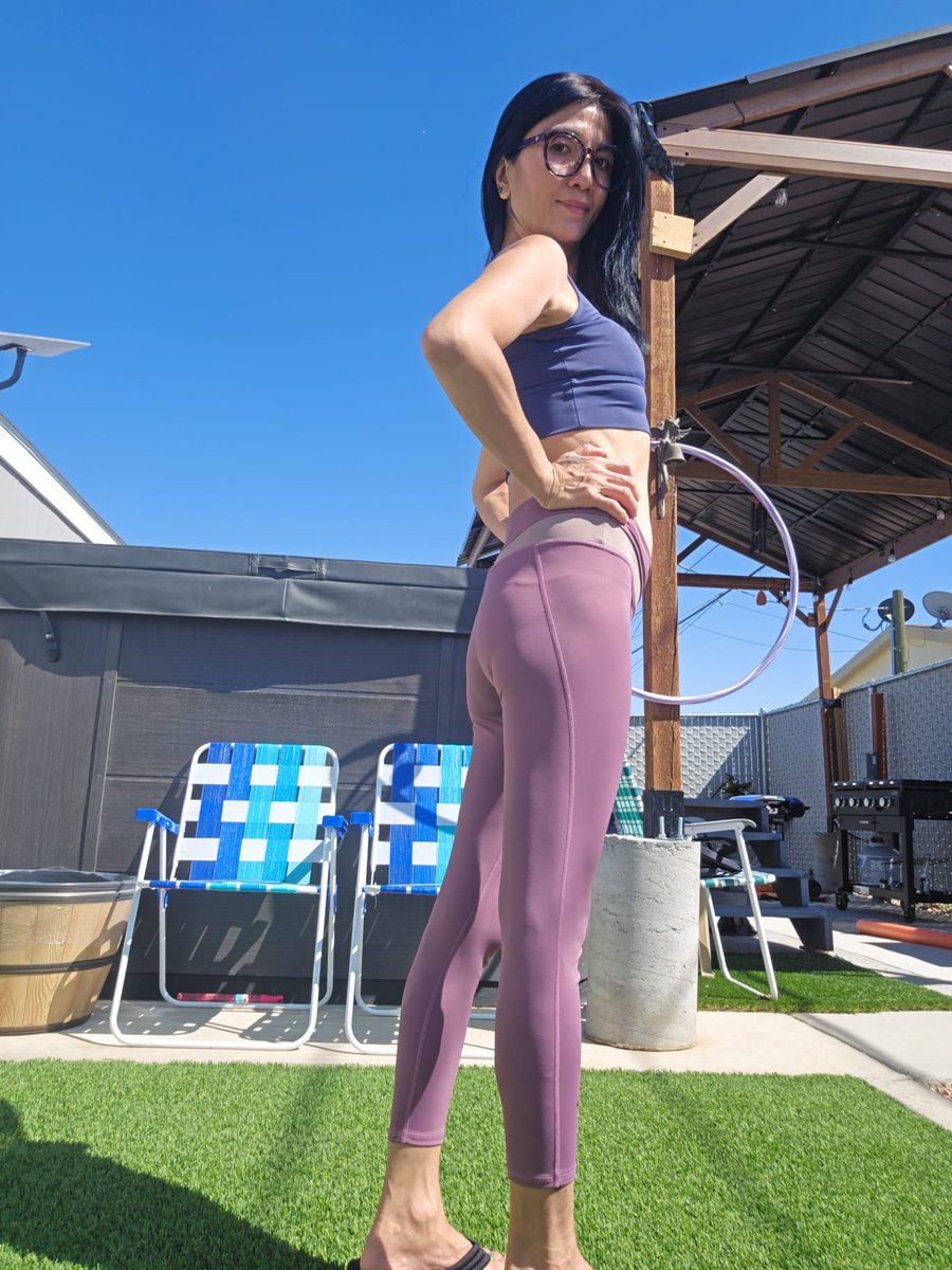 Skinnychinamilf @chinamilfxxx - Twitter Profile | TwStalker