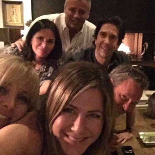 ChandlerBing_12's tweet photo. The selfie that broke the internet https://t.co/lLAeWqdXbo