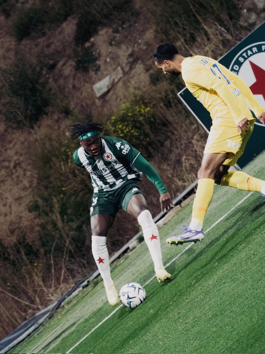 L2Actu_'s tweet photo. Dans le feu de l'action #REDGF38 👀🔥

📸 @33nejota pour @L2Actu_ https://t.co/xToxEbUWmV