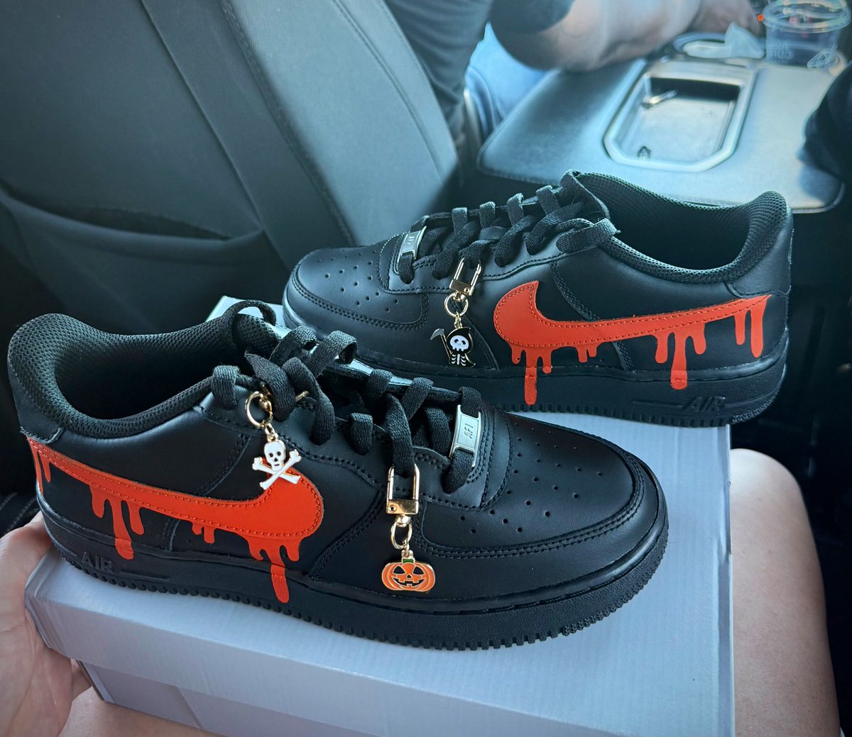 Mikaela Mayer (@mikaelamayer1) on Twitter photo Fight week shoes arrived 🔥 #SpencerMayer #Oct30th Fight week shoes arrived 🔥 #SpencerMayer #Oct30th