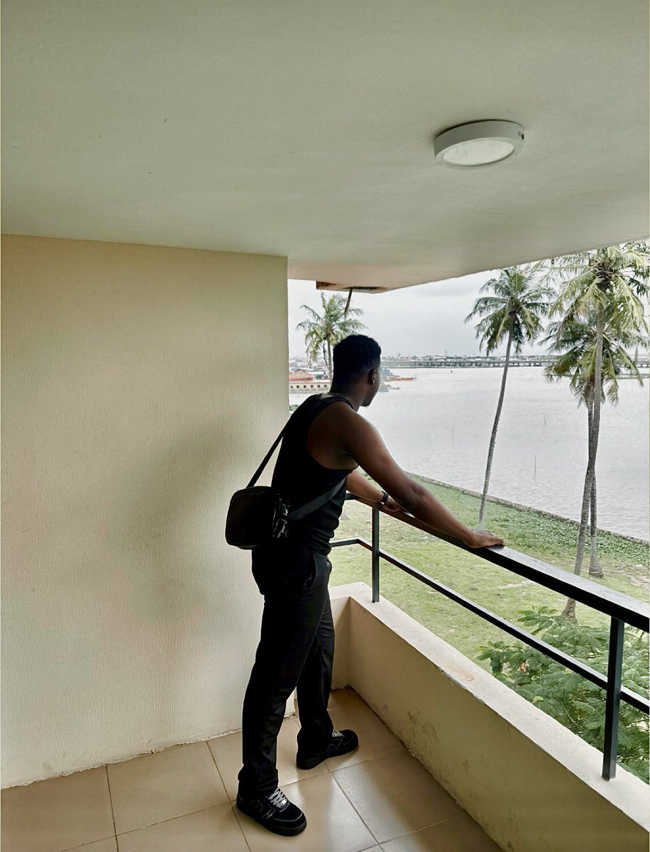 Oladipoisaac1's tweet image. I won’t stoppp until I get my business out there. iWeb Designs can help design and build that your elegant and super website you have in mind. Bright that your gig and come 🤛
#TechFamily #Web3Community #buildinpublic #nigeriafintechweek2025