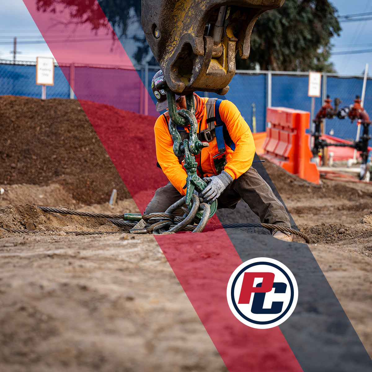 procraftci's tweet image. Switching out excavator attachments on site takes planning, skill, and attention to safety. Our operators make every change precise and efficient so the right tool is always ready for the next phase of work.

#ProCraftBuilt #OperatorLife #HeavyEquipment #SafetyFirst