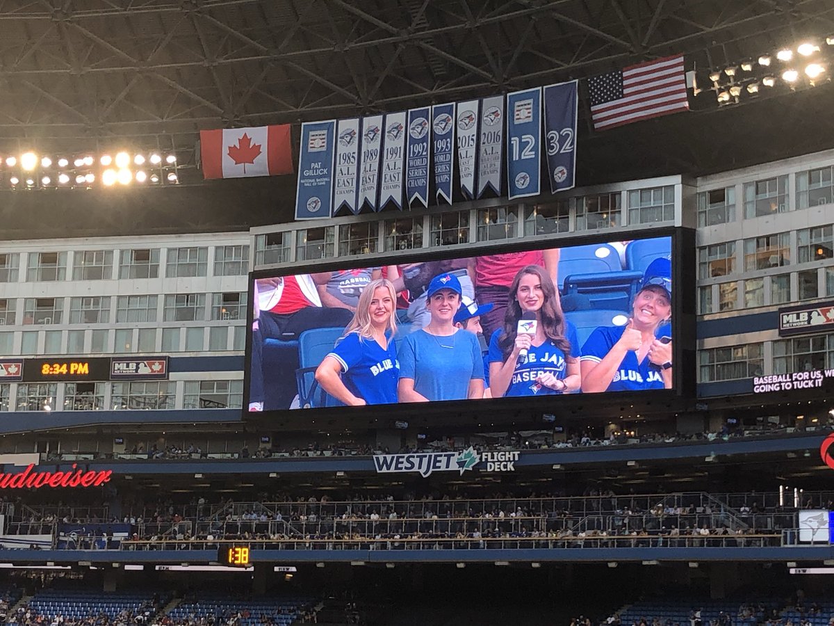 Best of luck to the Toronto Blue Jays as they play in the World Series! 
And to my former coworkers who I know are working beyond overtime behind the scenes… LETS GO!!! #WANTITALL #BlueJays #LETSGOBLUEJAYS ⚾️💙