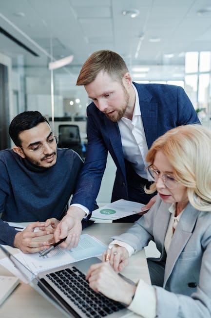 SalesTeam's tweet image. Now, you are managing salespeople and are judged by your team's performance, rather than by your own. Join our monthly peer group to improve your skills: ow.ly/3icA50WIt2N #salesmanagement #salestraining #peer-group