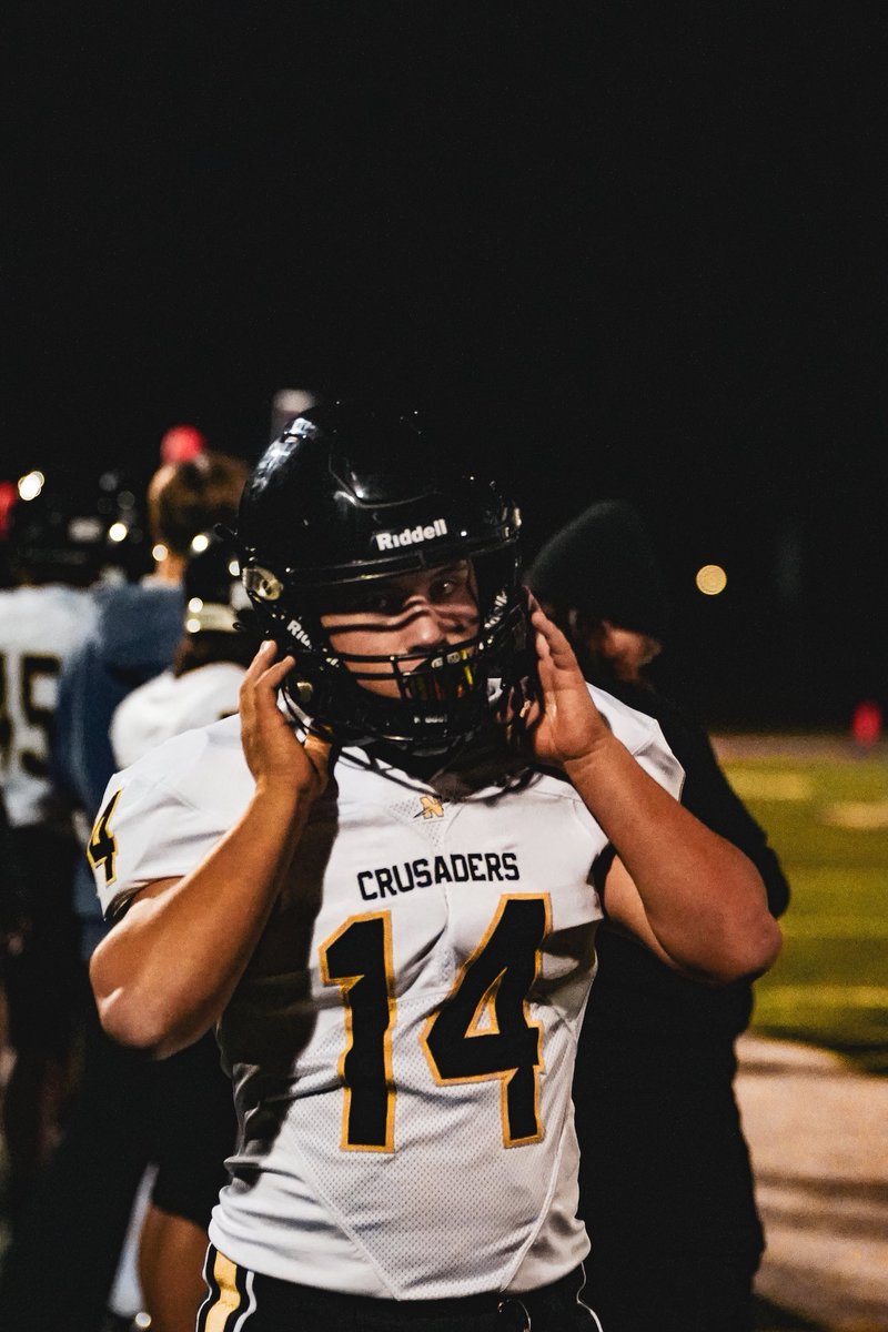 franklin_fb1234's tweet image. Week 8 pics a little late @lcnboosterclub @LCN_FB @LCN_Crusaders #football #highschoolstudent #highschool #Hardwork #highschoolsports #sports