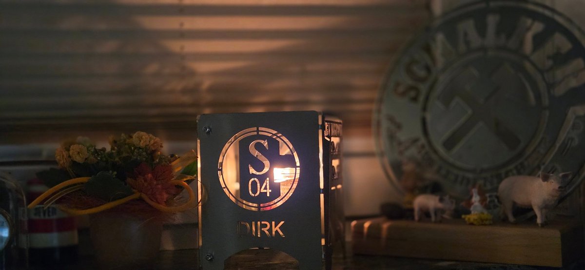 N'abend zusammen. 
Habs mir gemütlich gemacht. 
💋🥰🍀🤗🌄🔥💦👠🌹💋🍆🐣🐥
#frivolerFreitag #FridayMotivation #beauty #leather #heels #Candles #girl #nsfwtwt