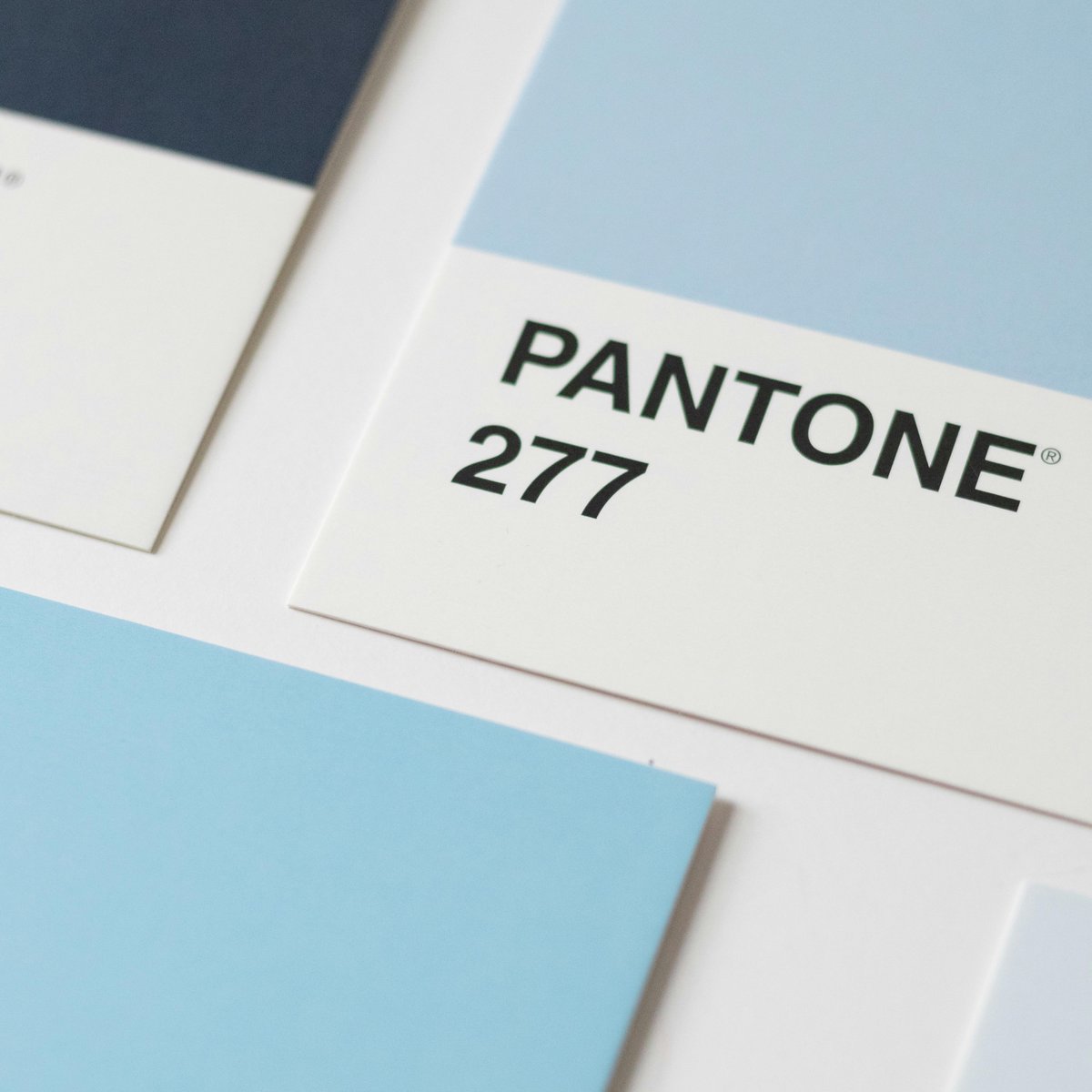CedarGraphics's tweet image. Print Pro Tip: Coated vs. Uncoated Color 🎨

Your PMS color looks different based on the paper! COATED (C): Brighter, crisper. UNCOATED (U): Softer, absorbed.

Same PMS number, different aesthetic. Always check your guides!

#Pantone #ColorMatching #PrintTips #CedarGraphics