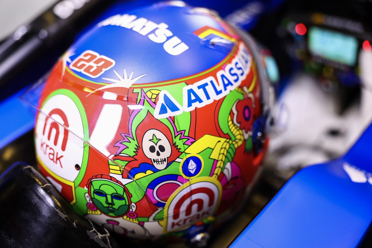 Alex’s Mexico inspired <a href="/krakenfx/">Kraken</a> helmet looking 👌