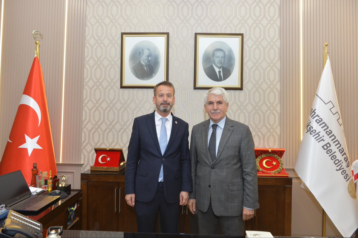 Anayasa Mahkemesi üyesi değerli dostum Sn Kenan Yaşar’a nazik ziyaretleri ve kıymetli görüş alışverişleri için teşekkür ediyorum.

@kenanyasarcorum