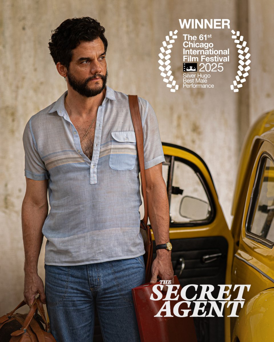 THE SECRET AGENT star Wagner Moura has won the Silver Hugo Award for Best Male Performance at the 61st Chicago International Film Festival!
