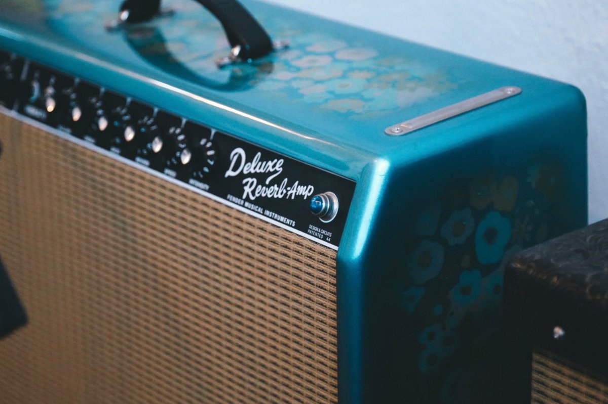 iam_umutmehmet's tweet image. Ready to go…

@Fender #fenderamp #deluxereverb #blueflower #session #analog #groovetubes #jensenspeakers #bluealnico