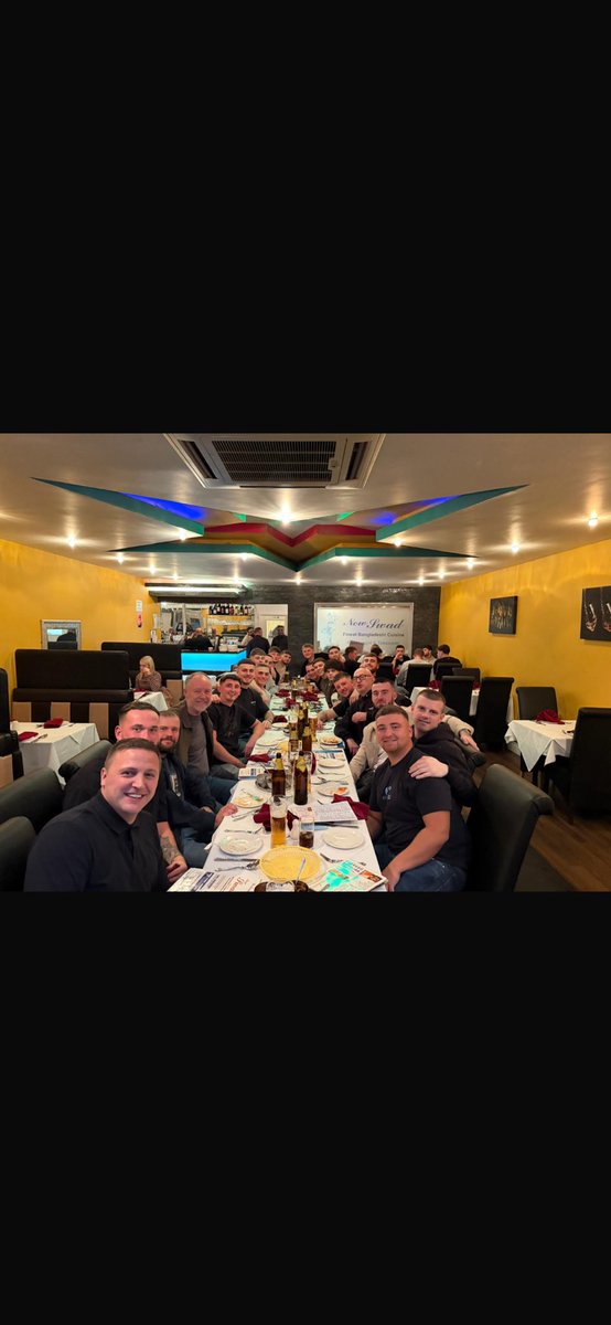 New inn curry night with all the lads🖤🧡