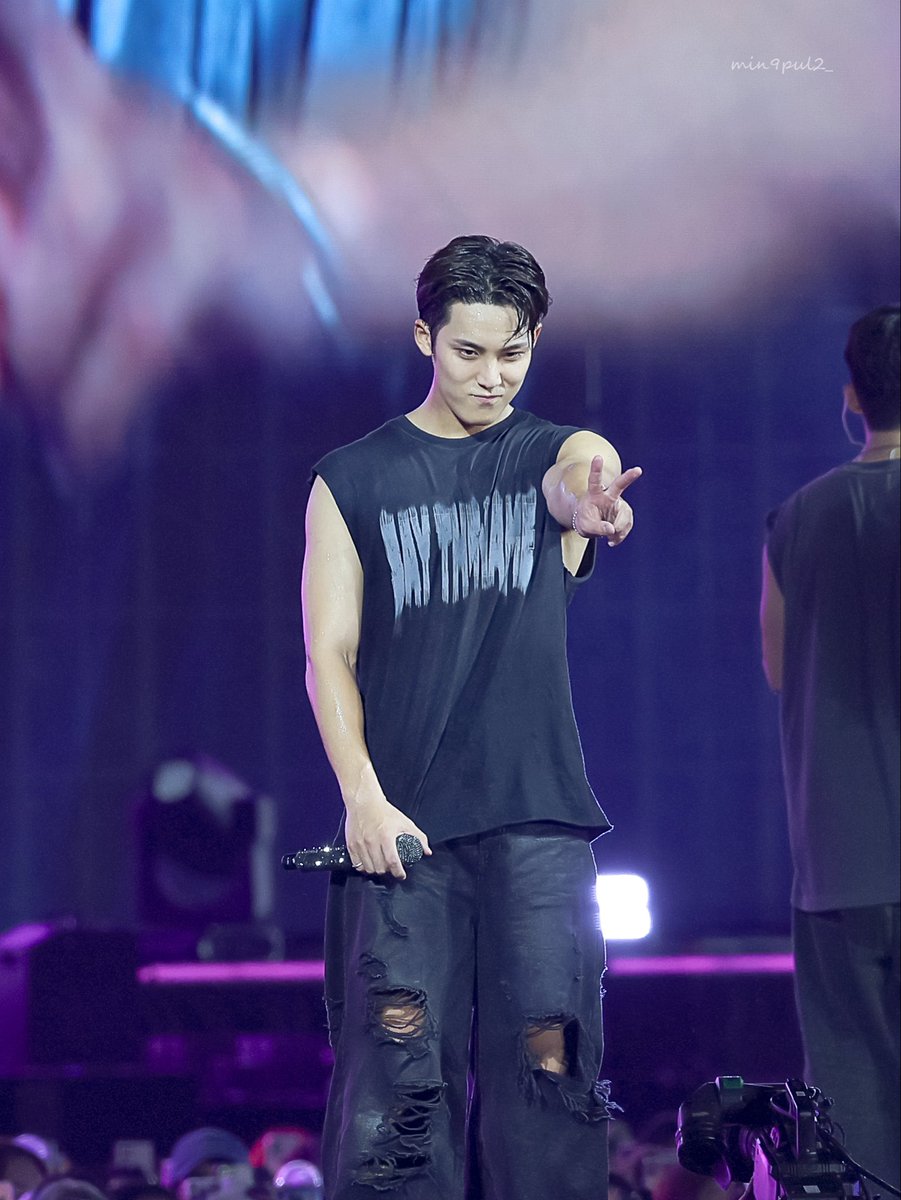 min9pul2_'s tweet photo. 250914 #민규 #MINGYU #세븐틴 #SEVENTEEN https://t.co/6z9RUJpV9D