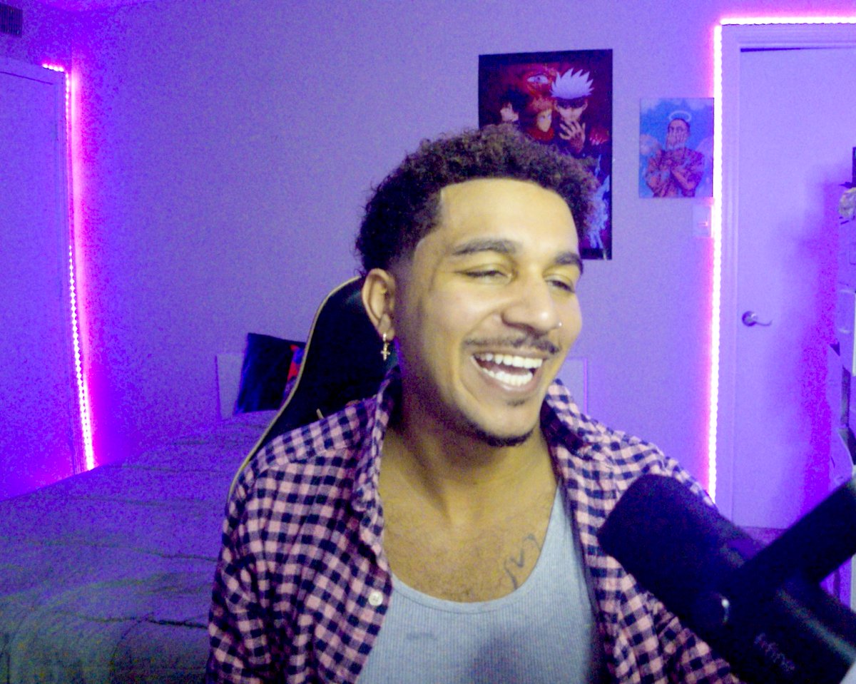 Dubs 💜 your fav lightskin tweet media