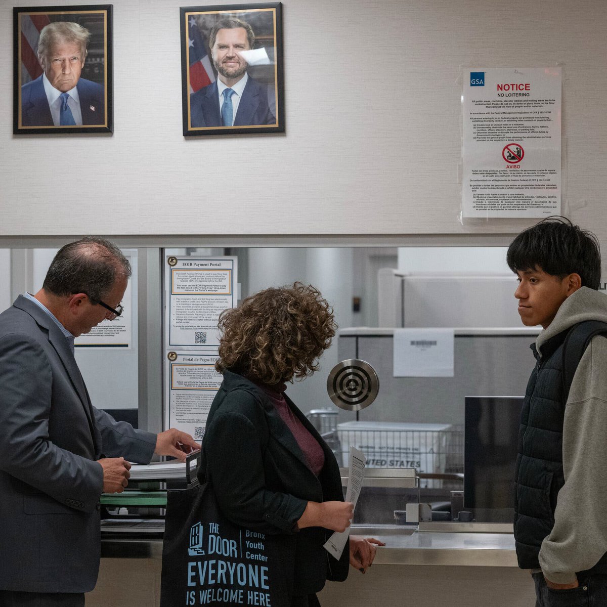 Door_NYC's tweet image. 16-year-old Bronx student Joel Camas arrived at his ICE check-in with his lawyer, paperwork, and a backpack for school.
He followed the rules. He was detained anyway.
We’re fighting for Joel’s release with @NYCLU. Read @nytimes’ coverage.
nytimes.com/2025/10/24/nyr… #DoorNYC