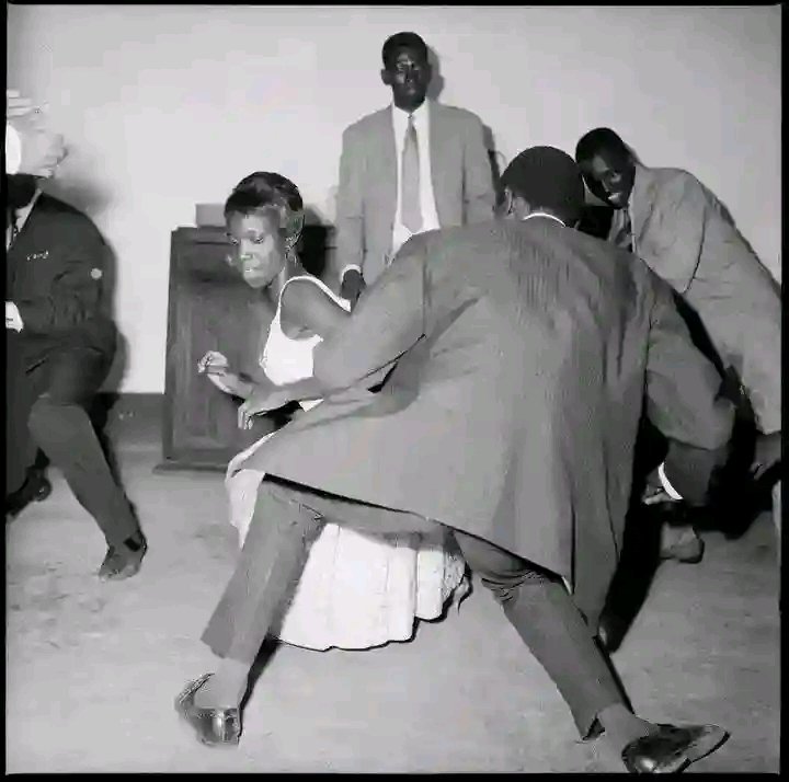 Babygirl....Attention....babygirl....stand malo girl...ebu cheks kidogo girl..🎶🔥😂