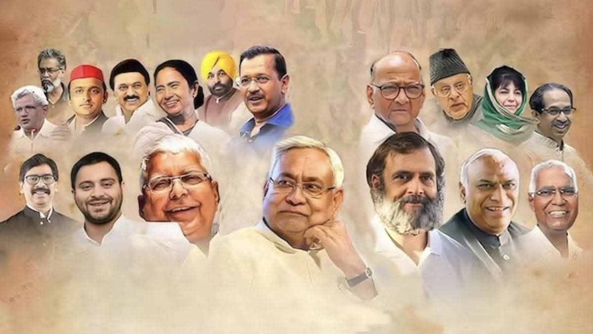 "भाजपा के एनडी गठबन्धन व कांग्रेस के इण्डि गठबन्धन को वोट देने वाले एससी, एसटी व ओबीसी वर्गों के लोगों को यह प्रश्न खुद की पार्टियों से जरूर करना चाहिए।" ---------------------------------------------------------

17 अगस्त 2012 को SC-ST-OBC वर्गों के लिए सरकारी नौकरियों में
