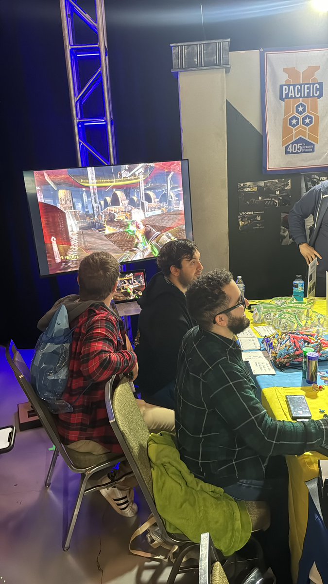 Come check out our first guest a the CREATOR HUB kicking off with <a href="/Generalkidd/">Generalkidd</a> and <a href="/Kidskull51/">Kidskull @HaloFest</a>  ! 

#HaloWC