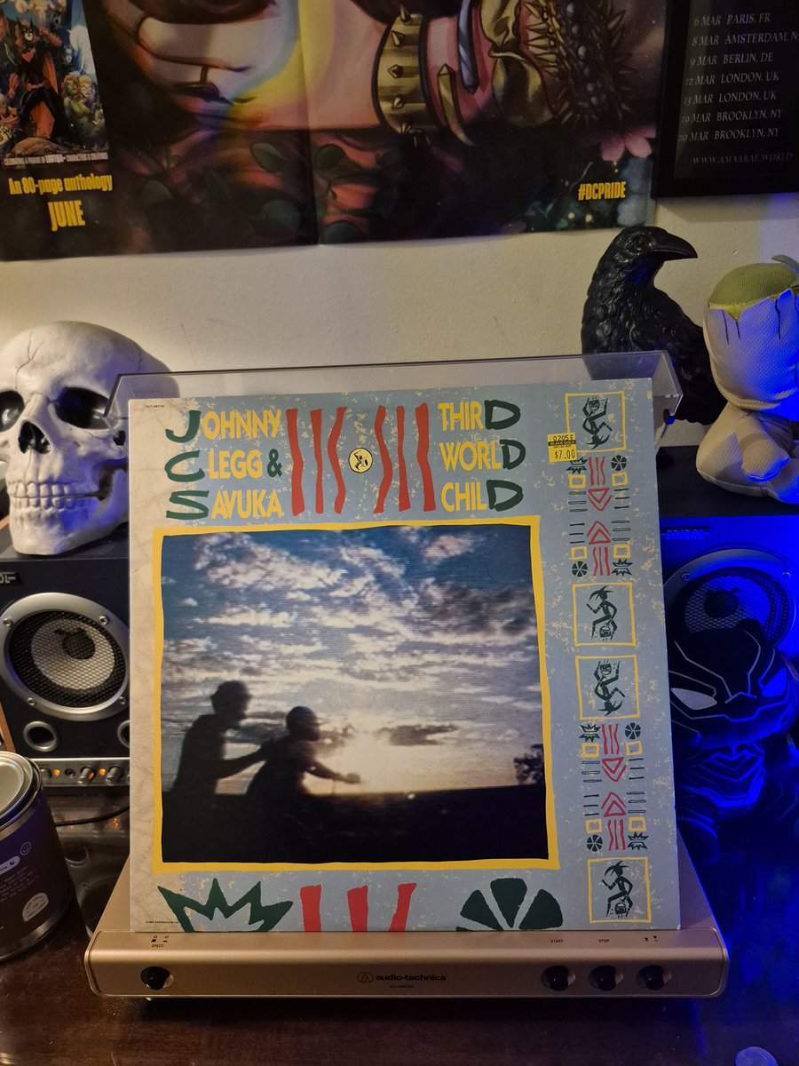 beyondbinary91's tweet photo. 1. Third World Child by Johnny Clegg and Savuka
2. Keep Me in Mind by Miriam Makeba
3. Moving Target by Gil Scott-Heron
4. Breezin' by George Benson
#ThirdWorldChild #JohnnyClegg #Savuka
#KeepMeInMind #MiriamMakeba #MovingTarget #GilScottHeron #Breezin #GeorgeBenson #VinylJunkie #VinylCollector #OnMyTurntable #VinylAddict #VinylCommunity #VinylCollection