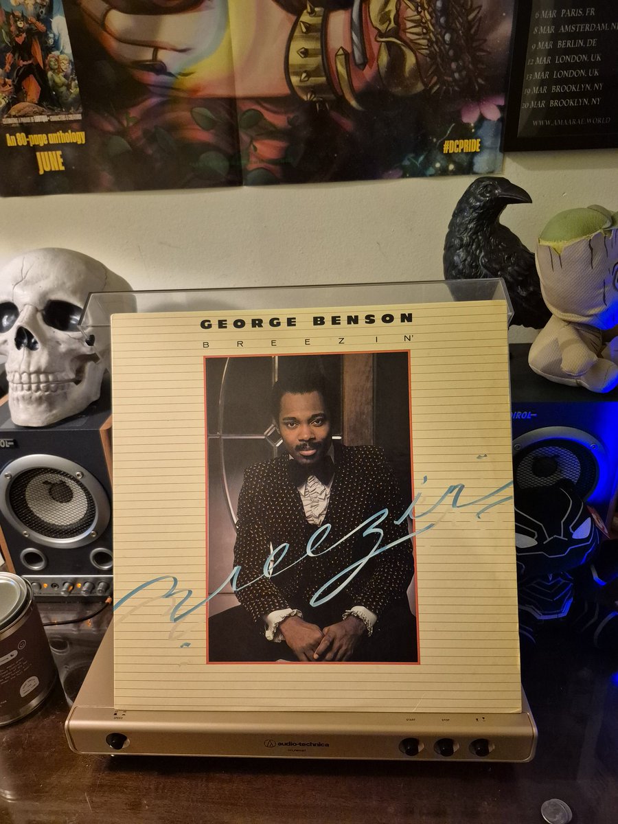 beyondbinary91's tweet photo. 1. Third World Child by Johnny Clegg and Savuka
2. Keep Me in Mind by Miriam Makeba
3. Moving Target by Gil Scott-Heron
4. Breezin' by George Benson
#ThirdWorldChild #JohnnyClegg #Savuka
#KeepMeInMind #MiriamMakeba #MovingTarget #GilScottHeron #Breezin #GeorgeBenson #VinylJunkie #VinylCollector #OnMyTurntable #VinylAddict #VinylCommunity #VinylCollection