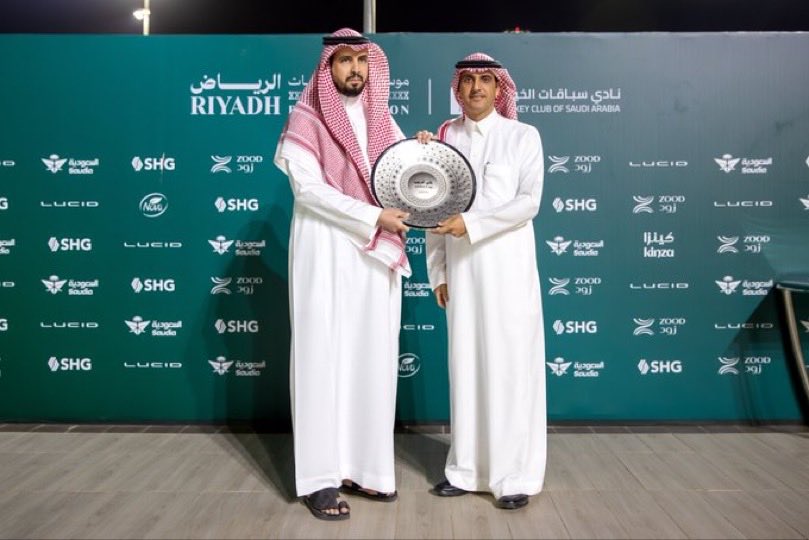 Aysh_Albati's tweet photo. كأس افريقيا
الفائز: الجماني |السعودية | ابن SEEKING A HOME
المالك: الأمير سعود بن سلمان بن عبدالعزيز
المدرب: نيكولاس بكالارد
الخيال: عادل الفريدي
اثاره نديه 🏆🏆🏆 https://t.co/AFv5M7yr1r
