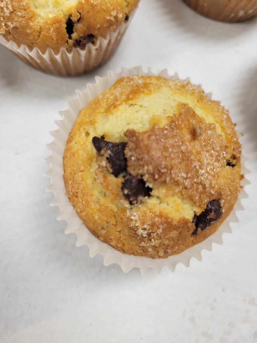 Anderson_FCS's tweet image. We saved the best for last on Friday of #MuffinWeek ~ chocolate chip!! They were a hit, and Scott and Joey are still salty they lost to Madi and Taj. #CookingClass #CompetitionIsGood #AHSisFamily