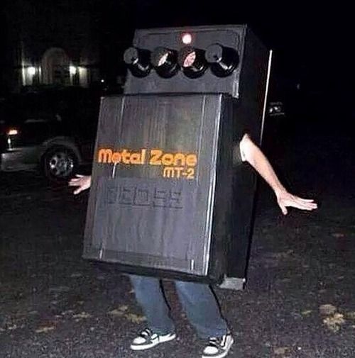 Ready for Halloween 😆🤘
#guitar #RocknRoll