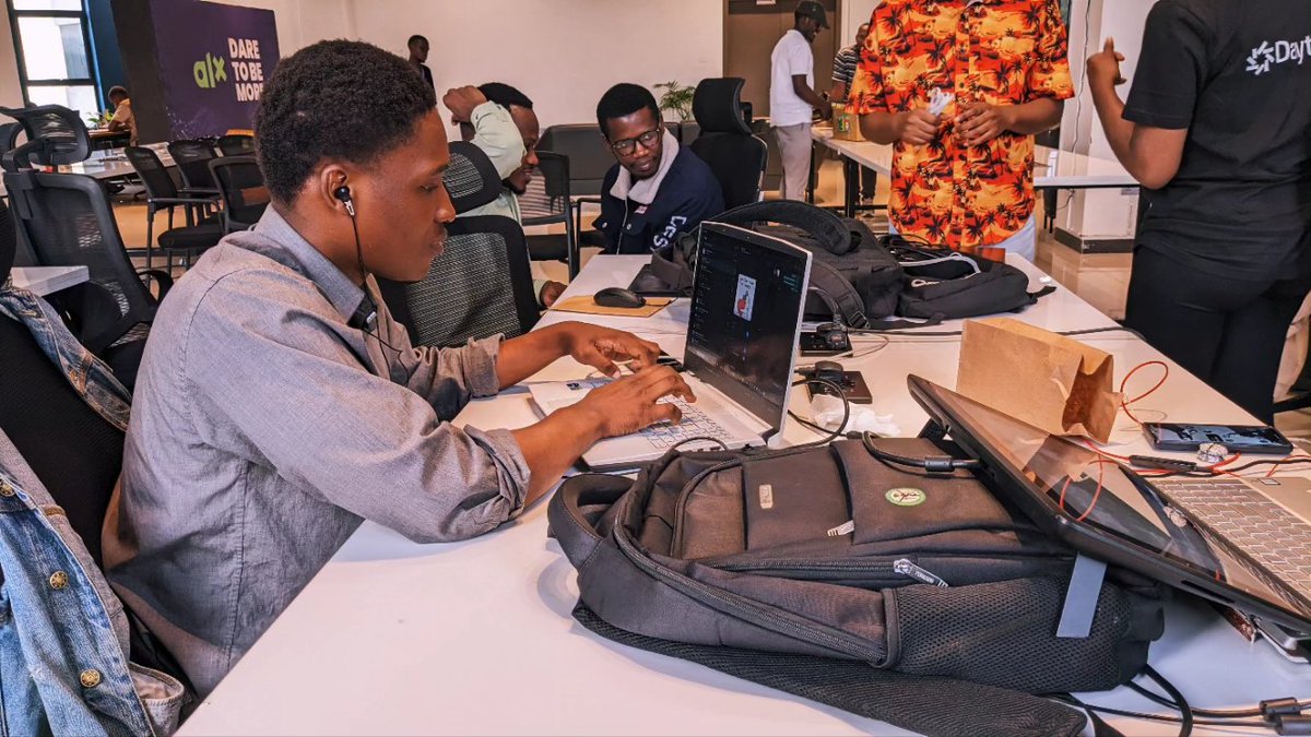 masteryhub_Rwa's tweet image. Today at ALX, we had an incredible in-person mentorship session with the Top 20 projects of the Code for Impact Competition 2025! 🎉 Our young innovators refined their ideas for market readiness with the guidance of our amazing mentors. #CodeForImpact #Innovation #Mentorship