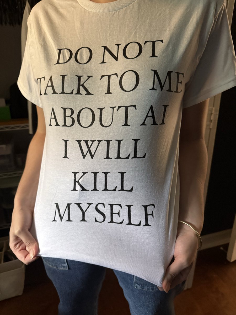 thdxr's tweet image. liz just walked in wearing this