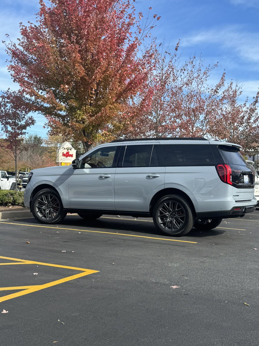 Where da bitches at? I got a party bus to fill up this weekend. Admission cost: flash me your titties or balls