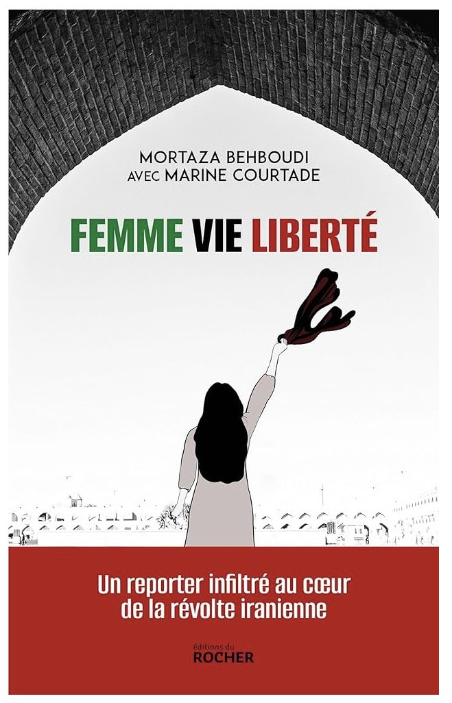 prixDiRippel's tweet photo. @thibaut_m_d @Nice_Matin @VinceJarousseau Prix de la @VilledeBiot : @mortazabehboudi et Marine Courtade pour Femme, Vie, Liberté ��️ https://t.co/4xN1U9bPDu