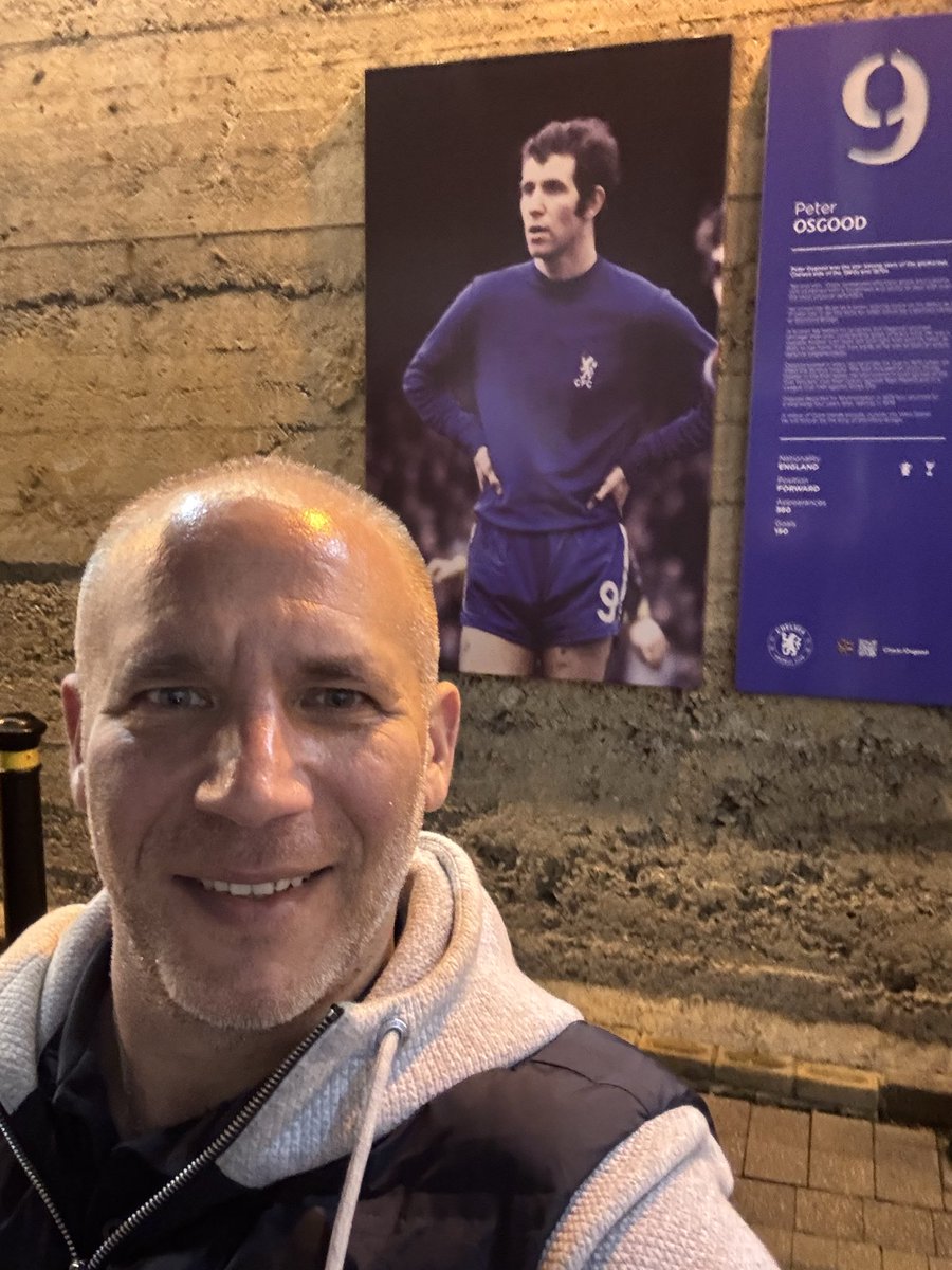AZChelseaAZ's tweet photo. Bit late, but thoroughly enjoyed being back at the bridge after so many years 💙💙 https://t.co/11SAMpaT9L