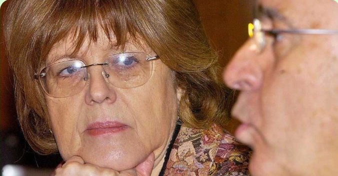 Fundació Campalans (@fcampalans) on Twitter photo 'Anna Balletbò: alegria, empenta, tenacitat'
Obituari, per <a href="/robiols/">Raimon Obiols</a> ara.cat/129_548900 'Anna Balletbò: alegria, empenta, tenacitat'
Obituari, per <a href="/robiols/">Raimon Obiols</a> ara.cat/129_548900