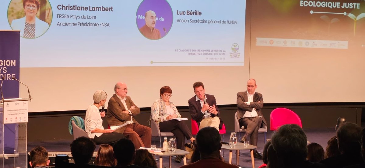 ChLambert_FICT's tweet image. 2/2 « Le dialogue social comme levier de la #transition écologique juste » était le thème de la conférence sociale 2025 @paysdelaloire 
La confiance entre partenaires sociaux est la clé pour adapter les #formations et les compétences, construire des visions nouvelles avec un…