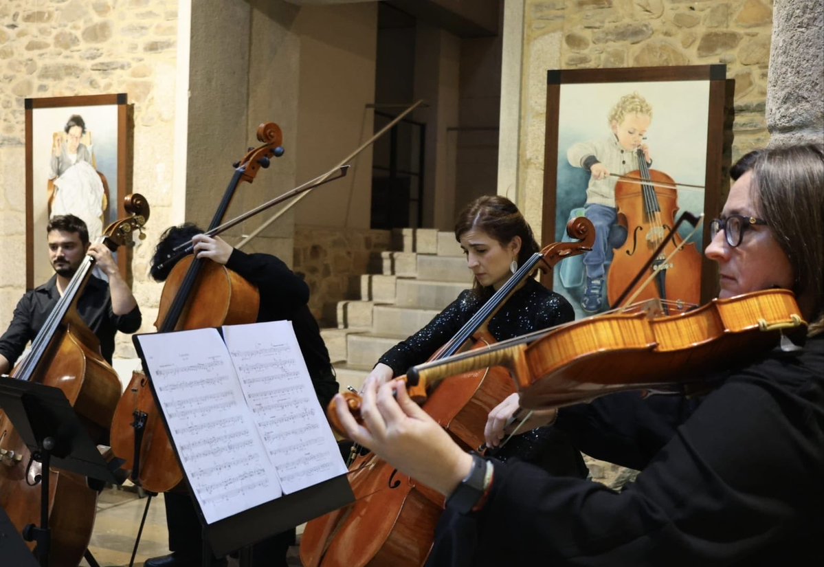 Marco Morala (@moralamarco) on Twitter photo Concierto de la Camerata Clásica de Ponferrada con David Delgado dentro del X Festival de Música Contemporánea “Cristóbal Halffter” de Ponferrada. Concierto de la Camerata Clásica de Ponferrada con David Delgado dentro del X Festival de Música Contemporánea “Cristóbal Halffter” de Ponferrada.