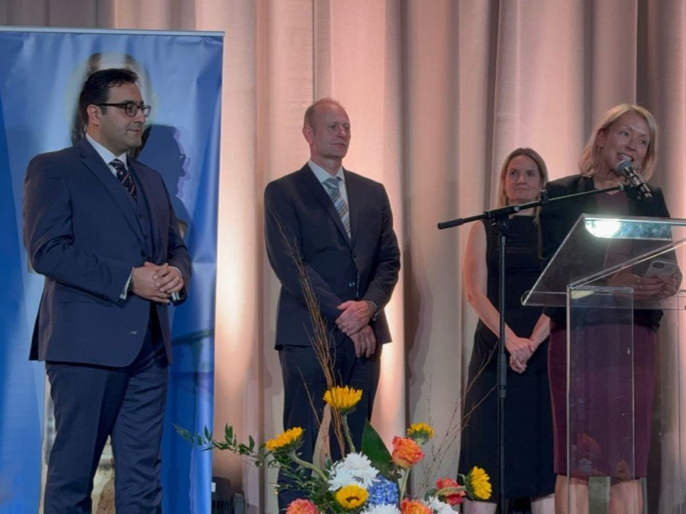 cusm_muhc's tweet image. Le Centre SuPER honoré par un Prix Hippocrate 2025!
 
Nous avons l’honneur d’annoncer que le Centre supérieur de performance chirurgicale et de robotique (SuPER) a reçu le Prix Hippocrate Innovation technologique — Catégorie Transformateur, en reconnaissance de son leadership en…
