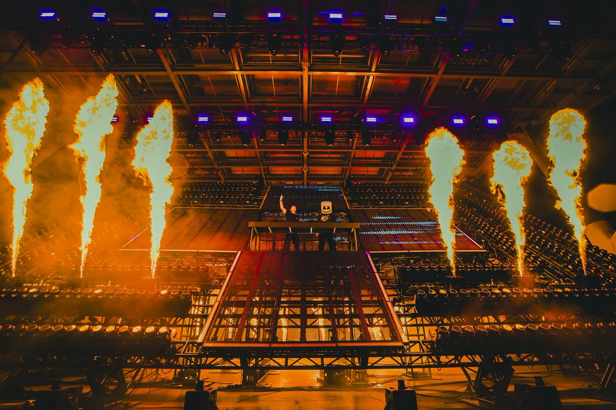 BJohnsonxAR's tweet photo. Martin Garrix live at Red Rocks 

photos captured by me • #bjohnsonxar https://t.co/QdS4Ef4FGk