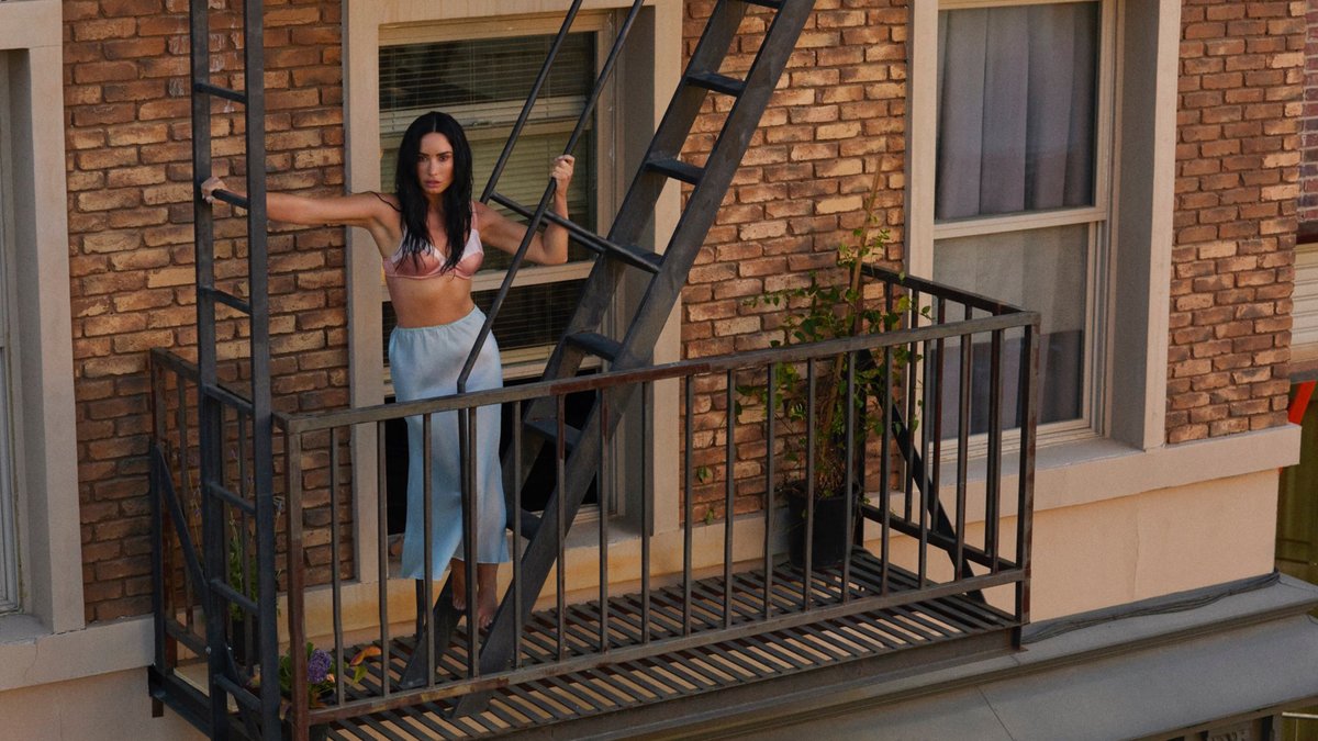 lockscreen ✨ tweet media