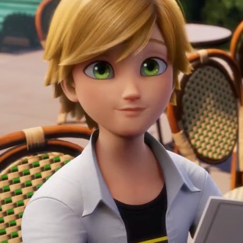 LikaStark52's tweet image. Felix and Adrien have the same looks, they are both smart and strong and they are both senti

Meanwhile, Kagami&apos;s mother: Adrien is the perfect prince
Felix is a terrible monster

Double standards...
#feligami #felixfathom #Miraculous #felix #mlbtwt #kagami #mlbs6spoilers