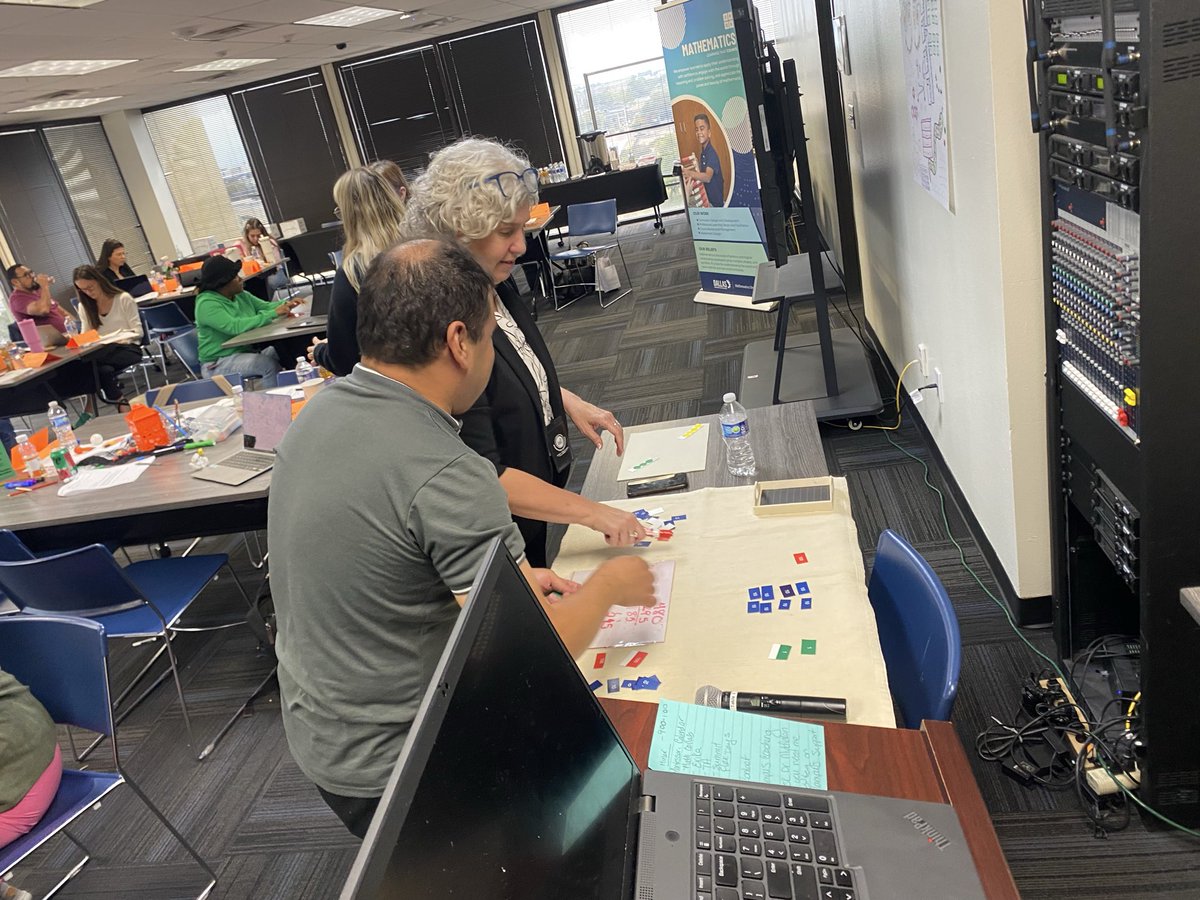 disdstemmath's tweet image. DISD Montessori teachers in math collaborative action. @AaronDaffern @Dallasacademics @DrElenaSHill @MontessoriDISD