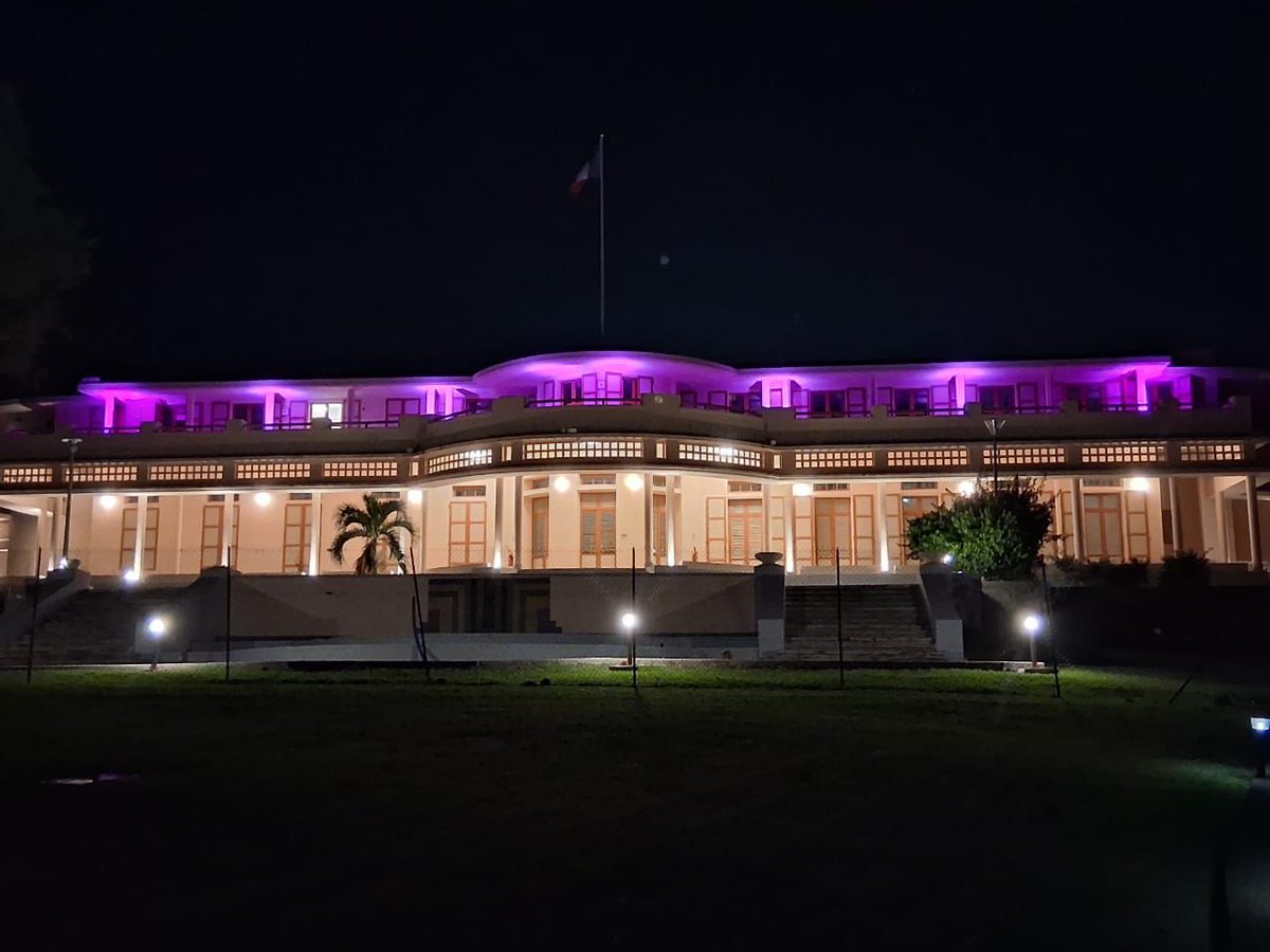 Prefet971's tweet image. #OctobreRose | Chaque année, cette campagne nous rappelle combien la prévention et le dépistage du cancer du sein sont essentiels.

Ensemble, faisons reculer le cancer du sein. 💪
@laliguecancer @Sante_Gouv