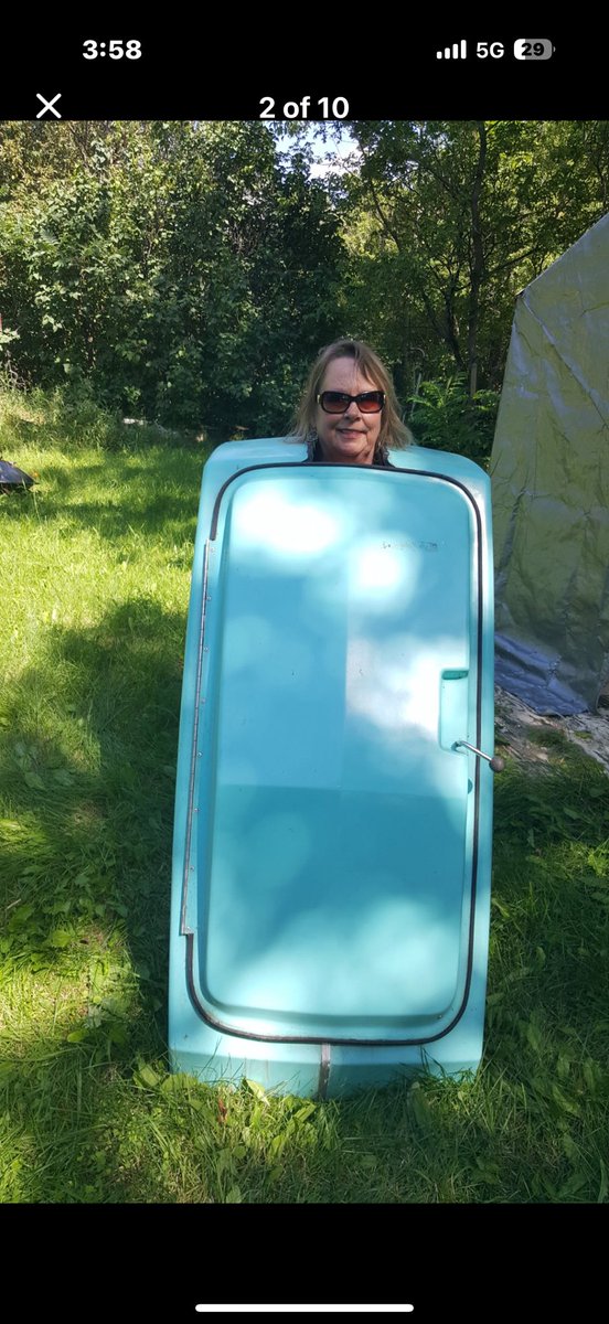 mattfunkk's tweet image. Sauna still hasn’t shown up from China….thinking about buying this for the mean time