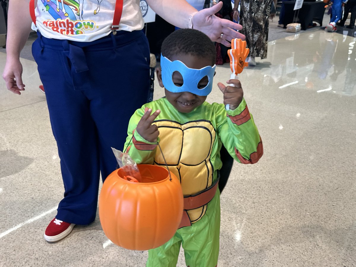 RichlandTwo's tweet photo. π» Itβs time to BOO! π
Boo at 2 just kicked off β come join the fun at R2i2 from 4β6pm TODAY!
Costumes, candy, and creepy-cool fun for all ages! π¬πΈοΈ
763 Fashion Drive
#BooAt2 https://t.co/j64WSCcjWe