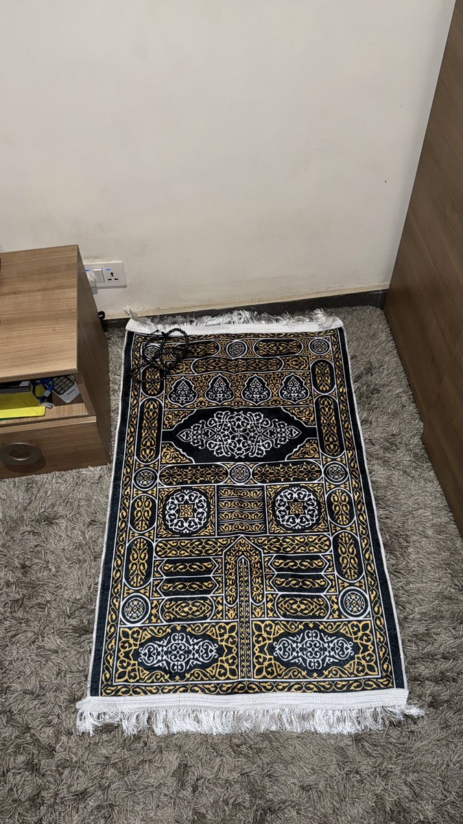 These are the ones from the last Ramadan.😍😍😍

Beautiful right?! Yeah🥳🥳 More beautiful designs are coming next year Bi’idnillah.

May Allah keep us safe till then.🤲🏽

Allahumma Balighna Ramadan.

Follow this page to keep updated. Thank you.🫶🥰