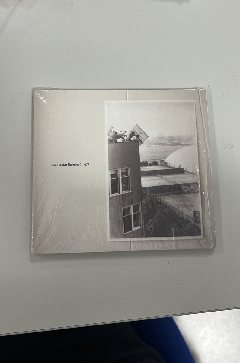 un_sofista's tweet image. Analog Paralysis, 1978

@tim_hecker