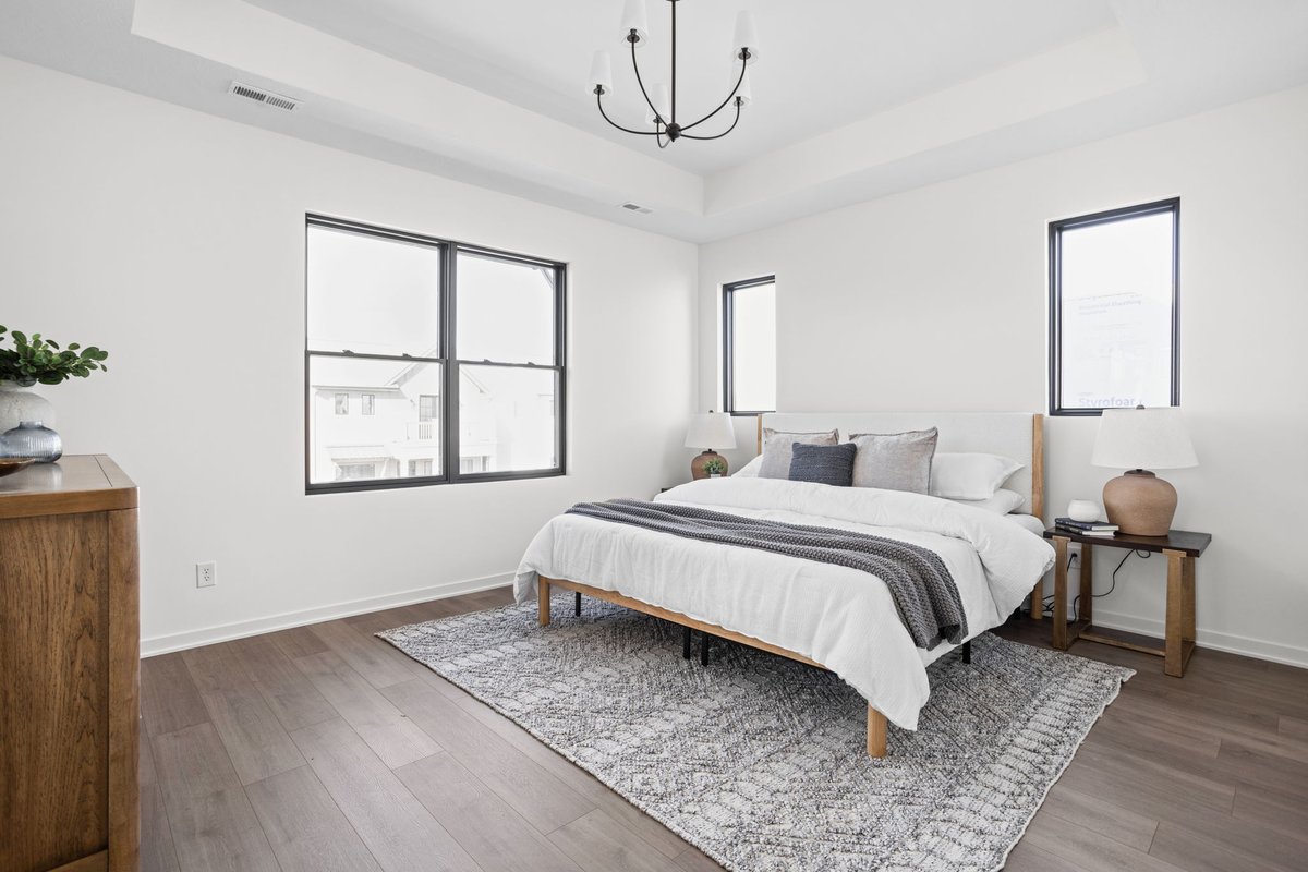 Upgrade your lifestyle with a new move-in ready home in Westfield's best lifestyle neighborhood!

📍1667 Carrollton Rail Drive
🛌 4 Bedrooms
🛁 3 Bathrooms
✨ Main level guest suite
🚨 Rates as low as 2.99%*!

More details: loom.ly/wNak-Zw
💬 Let's chat → 317.922.1262
