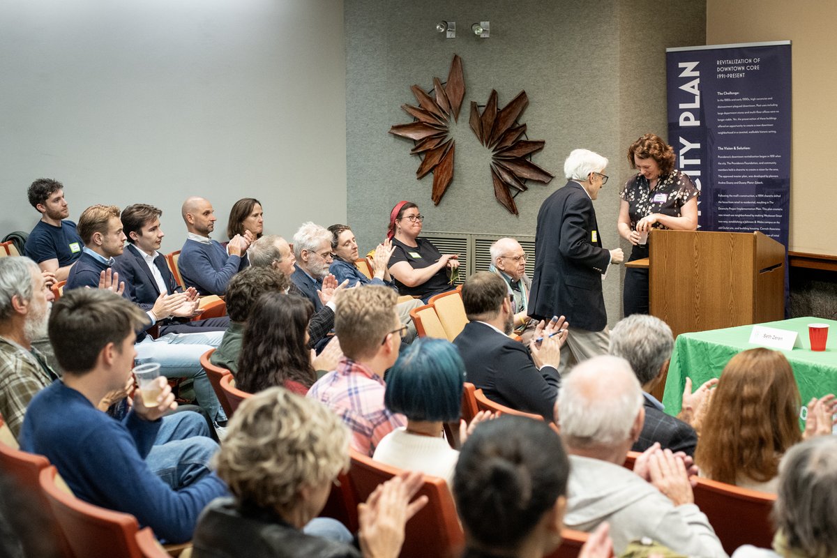 Neighbors Welcome! Rhode Island tweet media